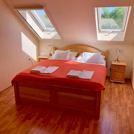 Het Vezer Apartmanhotel Komárom Room photo