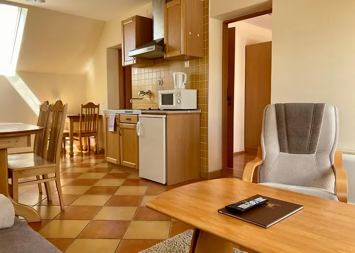 Hét Vezér Apartmanhotel