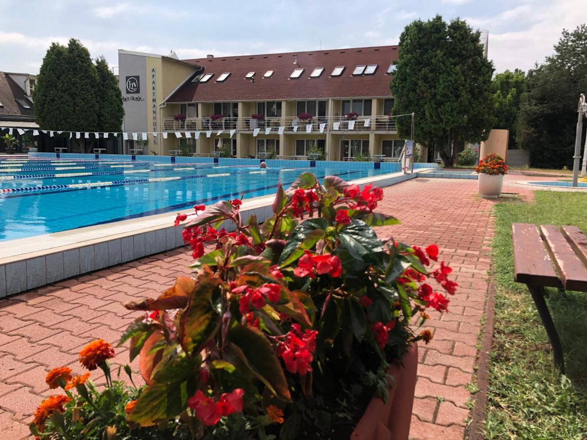 Het Vezer Apartmanhotel 3* Komarom