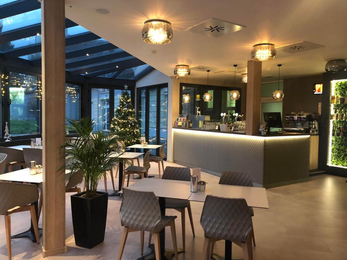 Het Vezer Apartmanhotel Komarom