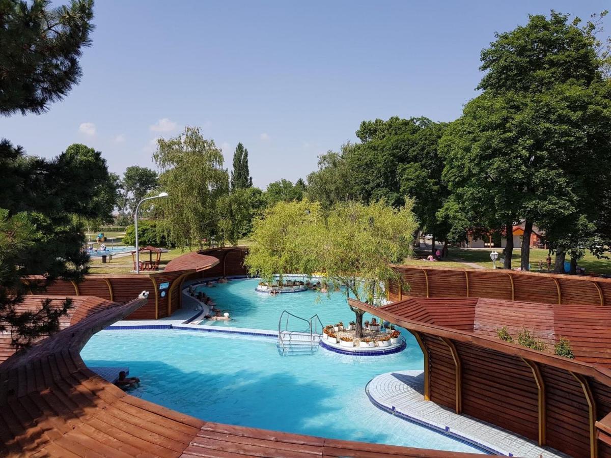 Aparthotel Het Vezer Apartmanhotel Komarom